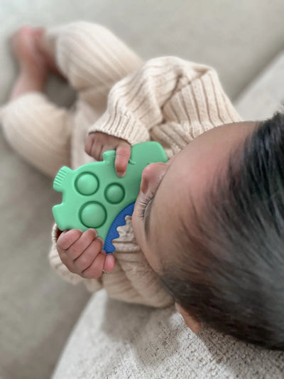 Itzy Pop Silicone Teether